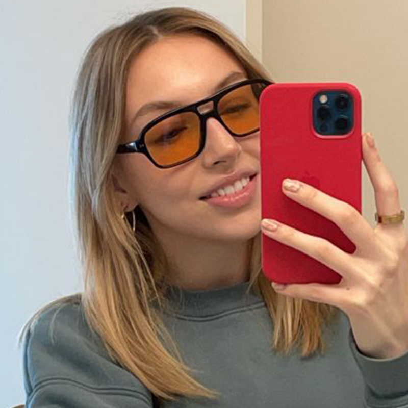 Women'S Fashion In The 70S - Classic Rivets Square Sunglasses Men Women
